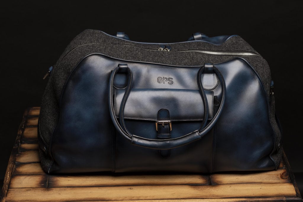 The GPS travel duffel bag is a favorite to walk around or travel with because of its beauty and craftsmanship. Easily made this men's gift guide